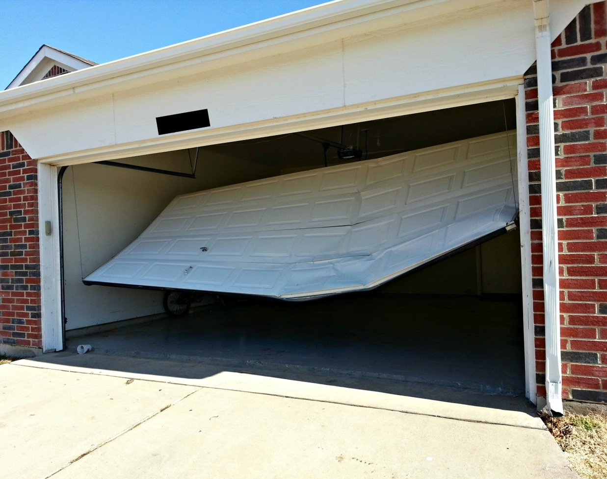 Emergency Garage Door Repair broken garage door